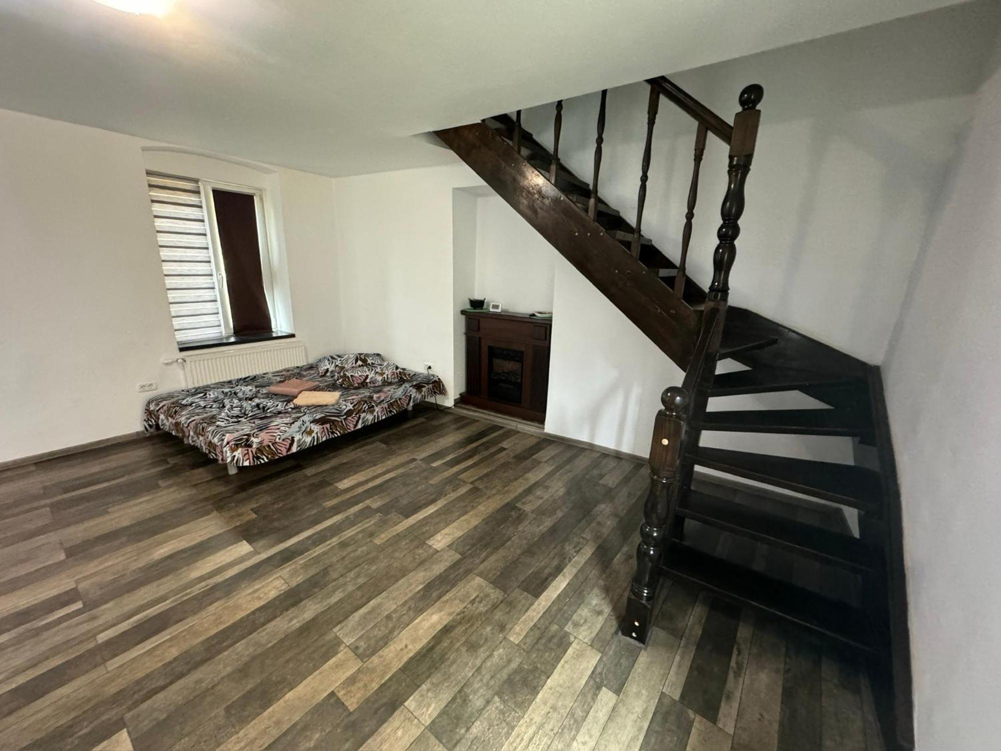 Apartamente De Inchiriat Lucky House Braşov Esterno foto