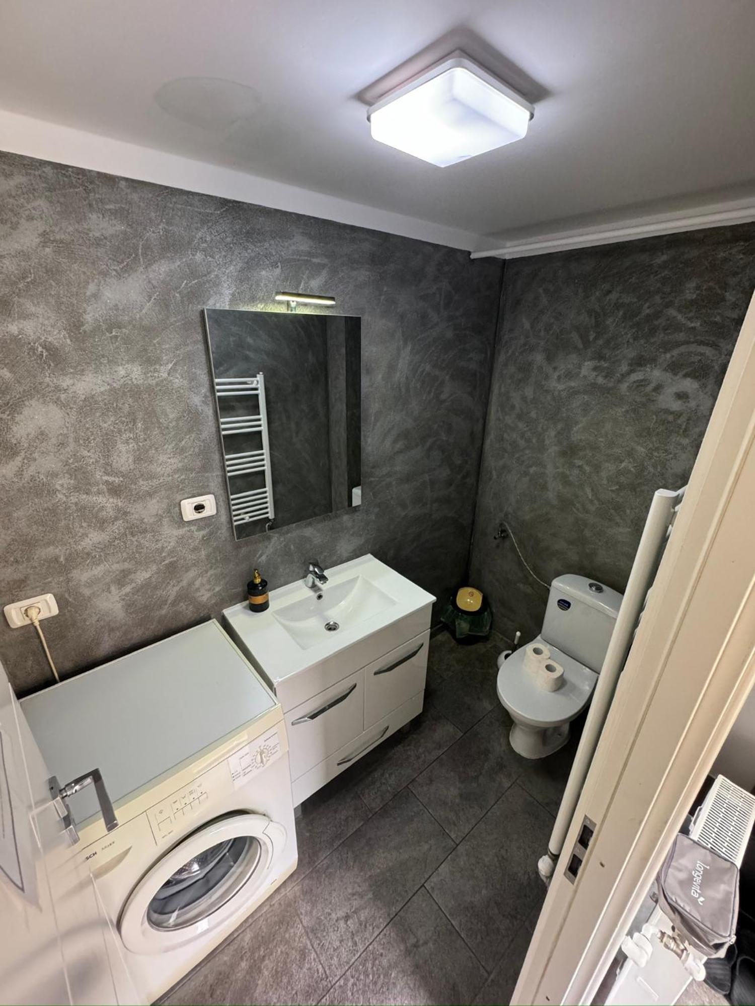 Apartamente De Inchiriat Lucky House Braşov Esterno foto