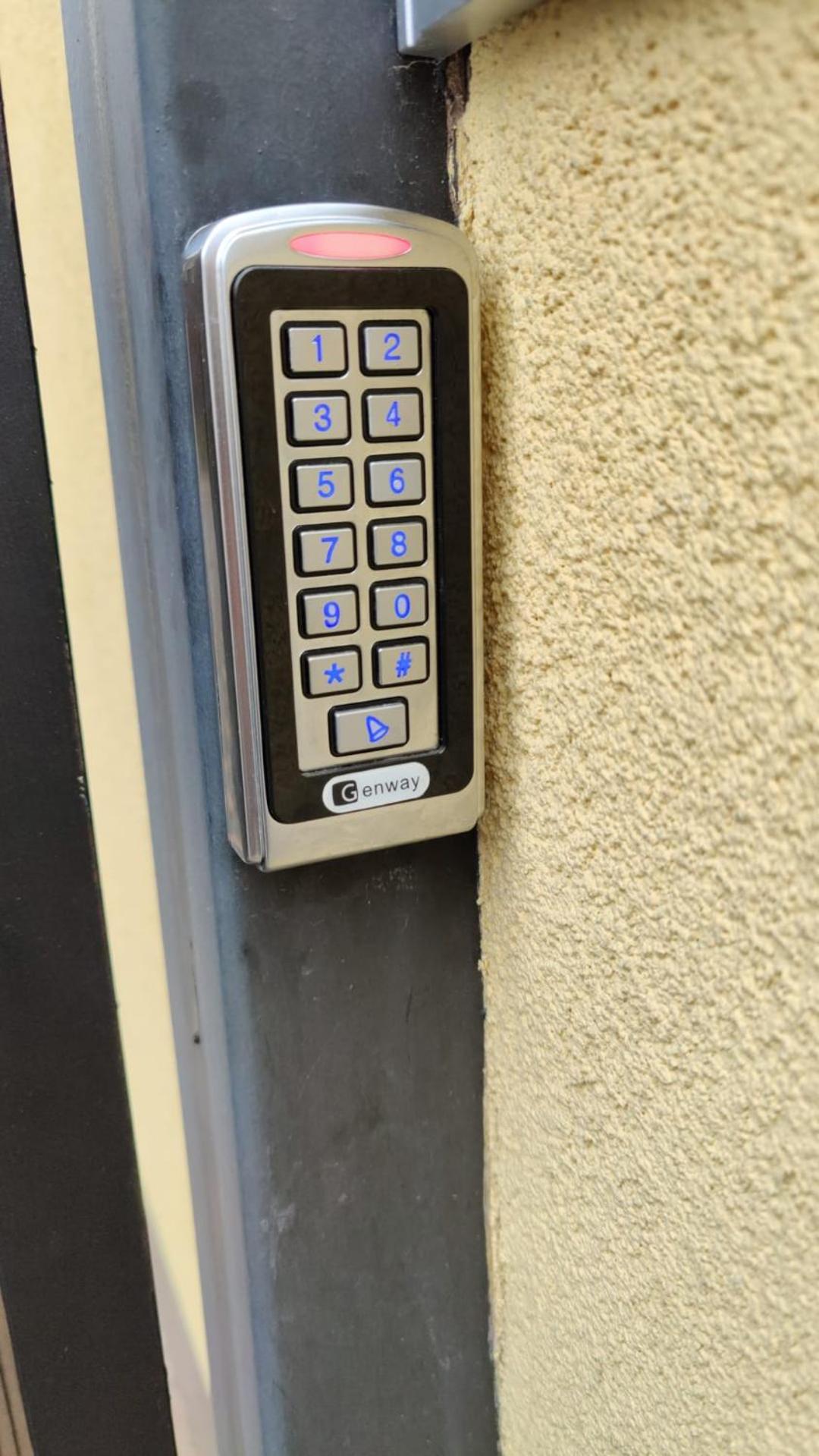 Apartamente De Inchiriat Lucky House Braşov Esterno foto