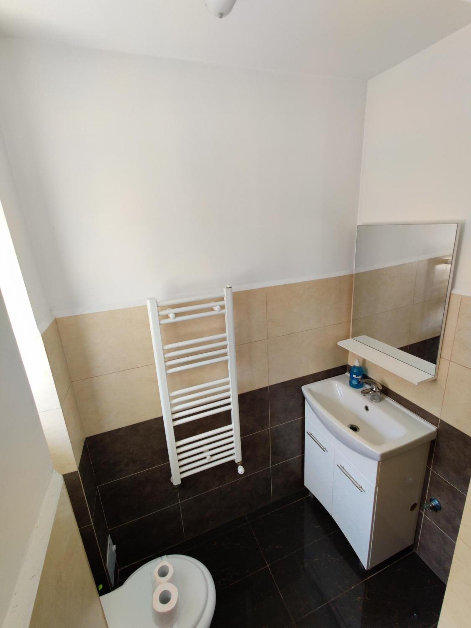 Apartamente De Inchiriat Lucky House Braşov Esterno foto