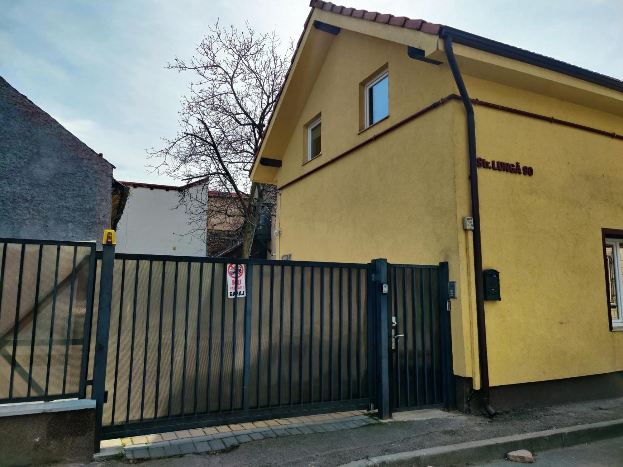Apartamente De Inchiriat Lucky House Braşov Esterno foto