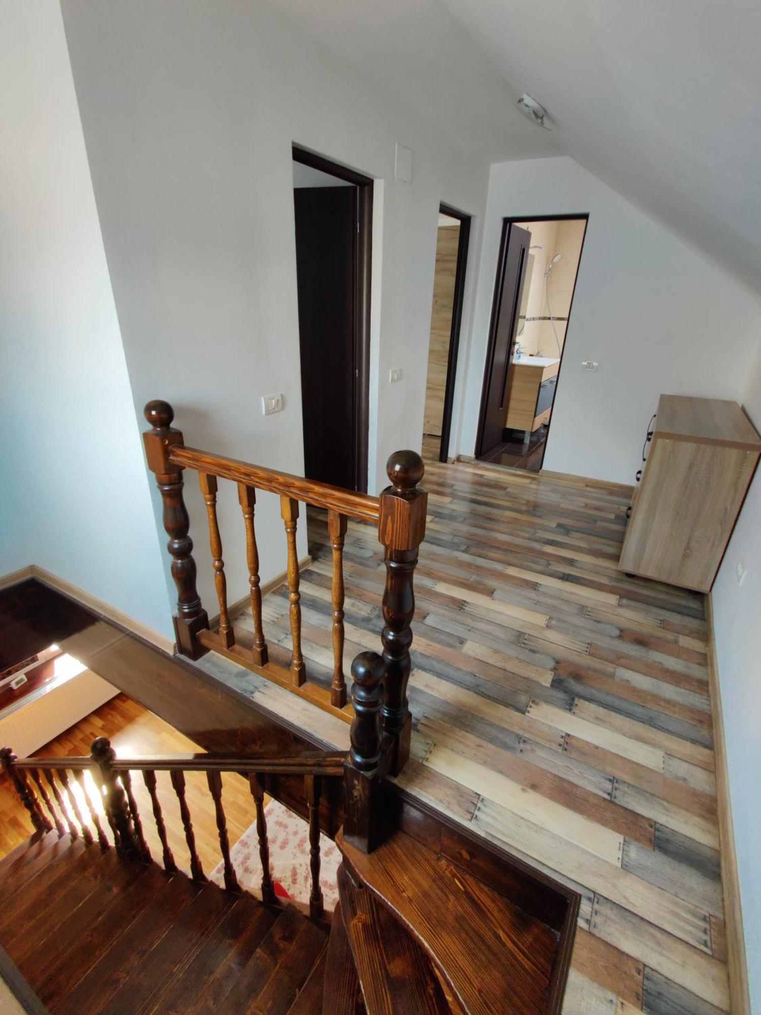Apartamente De Inchiriat Lucky House Braşov Esterno foto